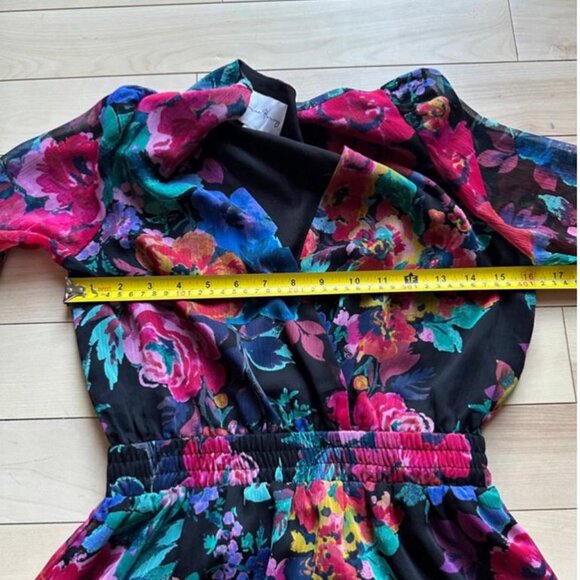 Romantic floral mini dress by Charles Henry - Picture 5 of 8